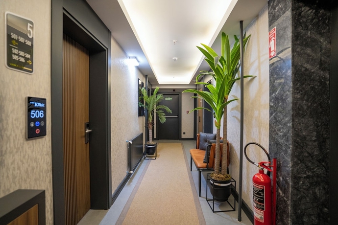 Imagen de la habitación del Hotel Kucuk Velic. Foto 12