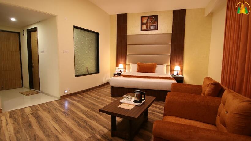 Imagen de la habitación del Hotel Kufri Pacific Resort. Foto 20