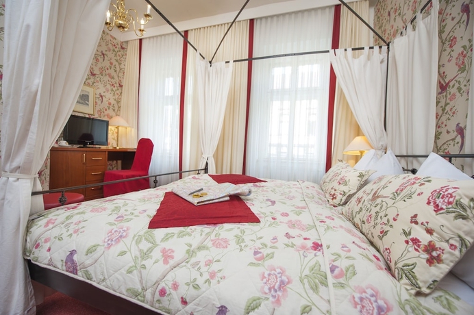 Imagen de la habitación del Hotel Kugel. Foto 12