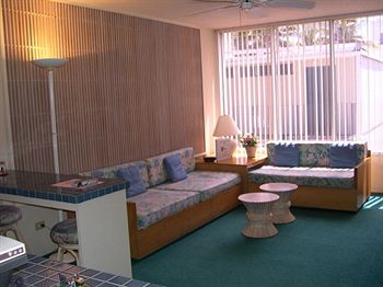 Imagen de la habitación del Hotel Kuhio Banyan Club. Foto 4