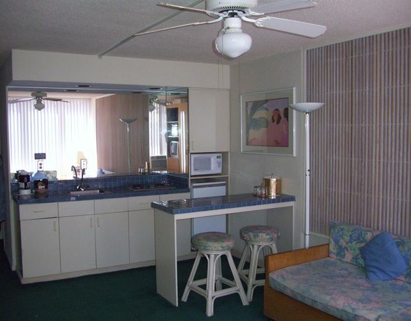 Imagen de los interiores del Hotel Kuhio Banyan Club. Foto 12