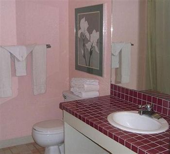 Imagen de los interiores del Hotel Kuhio Banyan Club. Foto 14