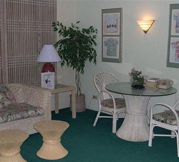 Imagen de los interiores del Hotel Kuhio Banyan Club. Foto 15
