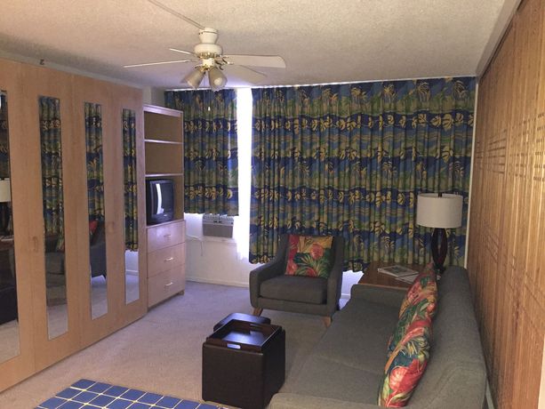 Imagen de los interiores del Hotel Kuhio Banyan Club. Foto 16