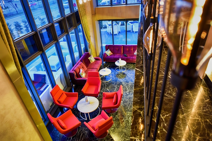 Imagen del bar/restaurante del Hotel Kuhla. Foto 5