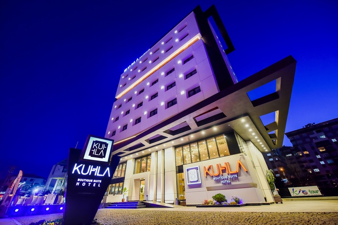 Imagen de los exteriores del Hotel Kuhla. Foto 9