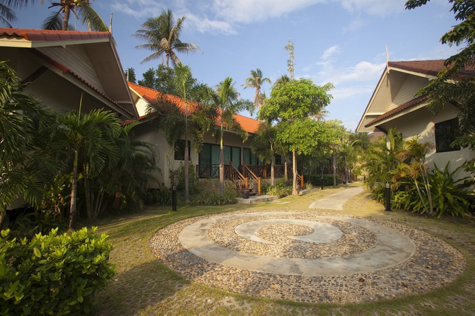 Imagen de los exteriores del Hotel Kuiburi and Resort. Foto 13