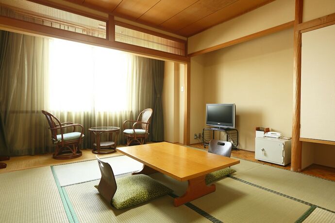 Imagen de la habitación del Hotel Kuji Sanpia Hitachi. Foto 16