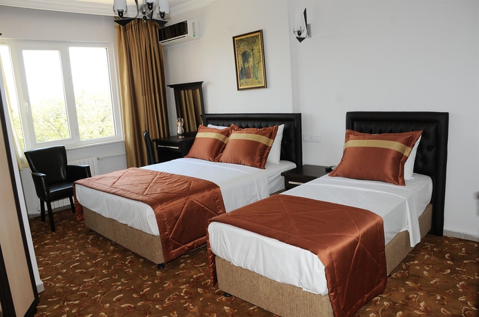Imagen de la habitación del Hotel Kuk. Foto 9