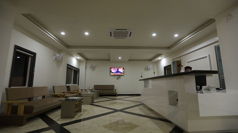 Imagen de los interiores del Hotel Kukda Resort Chittorgarh. Foto 19