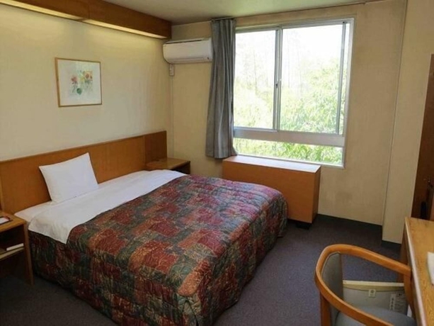 Imagen de la habitación del Hotel Kuki. Foto 7