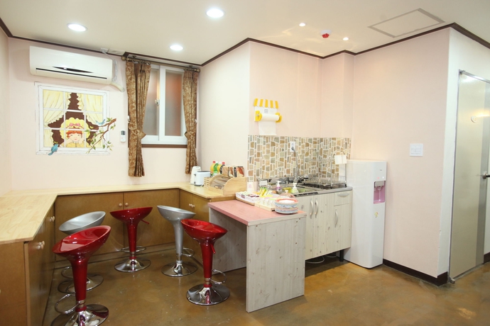 Imagen de la habitación del Hotel Kukje Myeongdong House. Foto 12