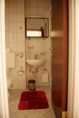 Imagen del bar/restaurante del Hotel Kulin Dvor. Foto 3