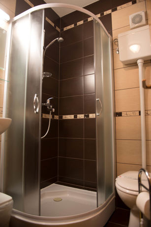 Imagen de los exteriores del Hotel Kulin Dvor. Foto 10