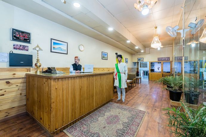 Imagen de los interiores del Hotel Kullu Valley. Foto 16