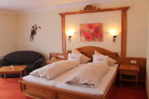 Imagen de la habitación del Hotel Kultur & Spa Das Götzfried. Foto 15