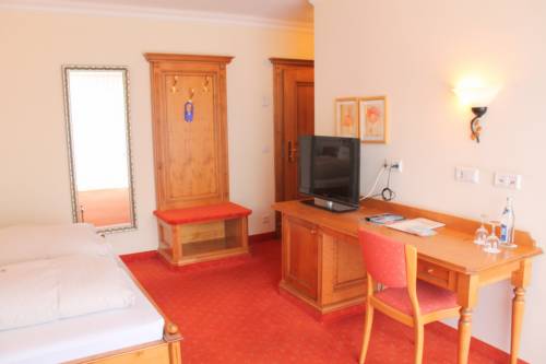 Imagen de la habitación del Hotel Kultur & Spa Das Götzfried. Foto 16