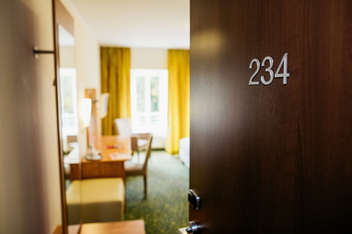 Imagen de la habitación del Hotel Kulturhotel F&uuml;rst P&uuml;ckler Park. Foto 6