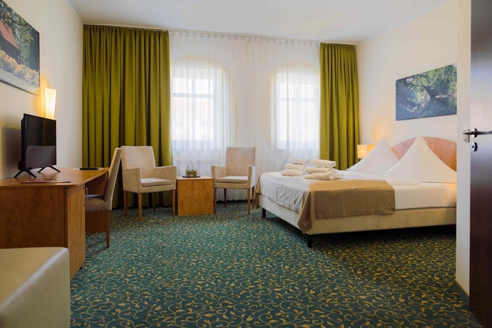 Imagen de la habitación del Hotel Kulturhotel F&uuml;rst P&uuml;ckler Park. Foto 9