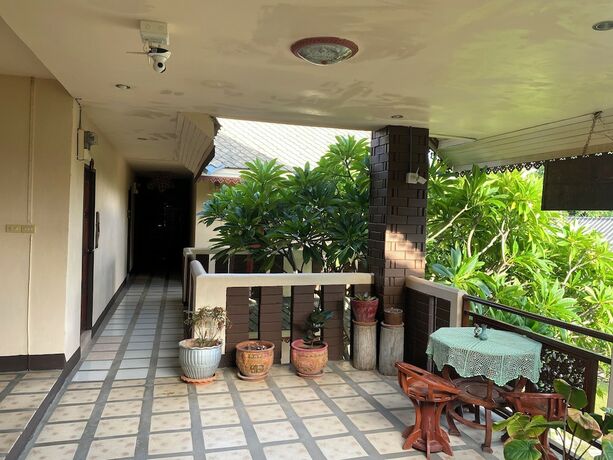 Imagen general del Hotel KumJawJomKaew. Foto 7