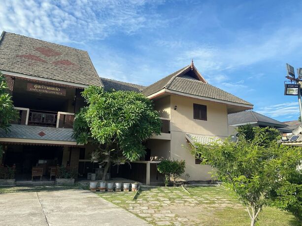 Imagen general del Hotel KumJawJomKaew. Foto 10
