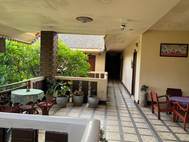 Imagen general del Hotel KumJawJomKaew. Foto 12