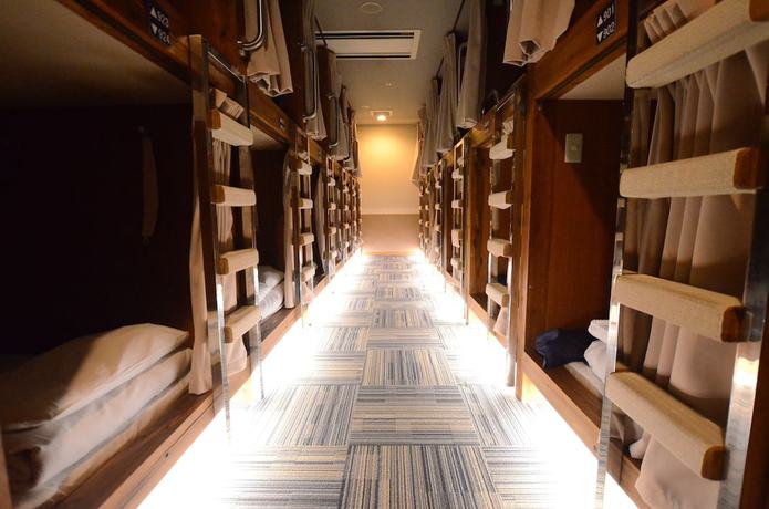Imagen general del Hotel Kumamoto Capsule - Hostel, Caters To Men. Foto 1