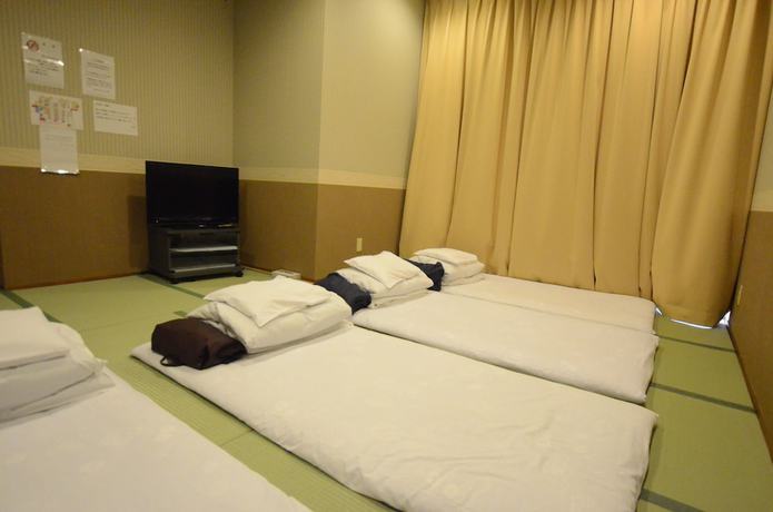 Imagen de la habitación del Hotel Kumamoto Capsule - Hostel, Caters To Men. Foto 18
