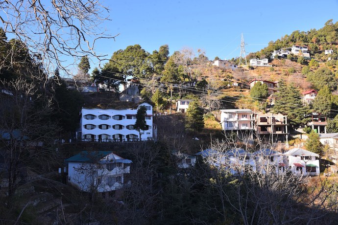 Imagen general del Hotel Kumaon Roop Resort. Foto 3
