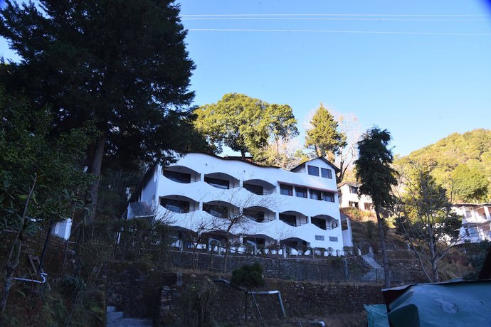 Imagen general del Hotel Kumaon Roop Resort. Foto 4