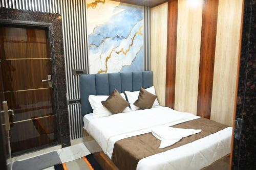 Imagen general del Hotel Kumar Continental. Foto 3