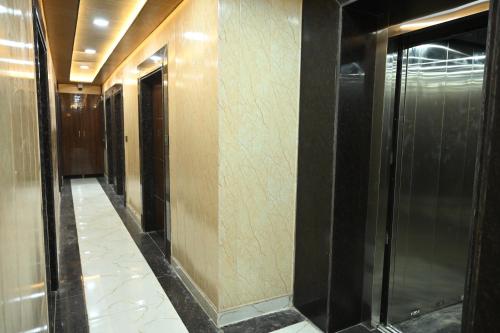 Imagen general del Hotel Kumar Continental. Foto 8