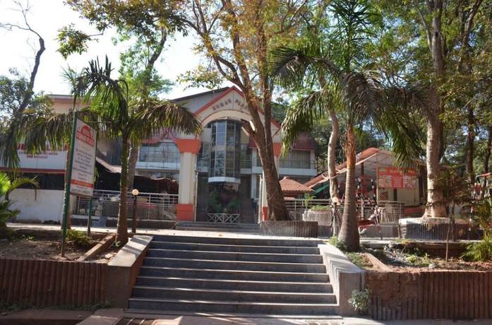 Imagen general del Hotel Kumar Plaza. Foto 1