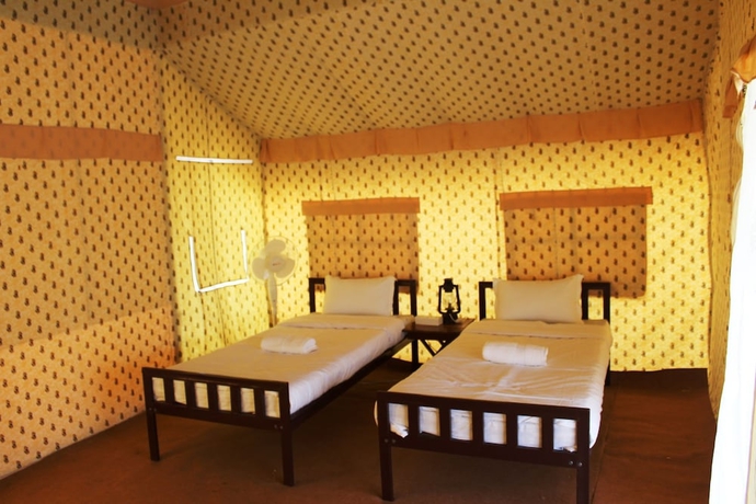 Imagen de la habitación del Hotel Kumbh Camp India. Foto 5
