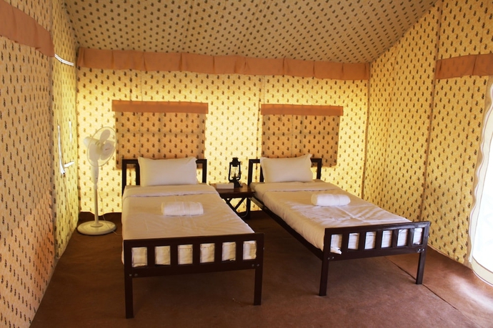 Imagen de la habitación del Hotel Kumbh Camp India. Foto 10