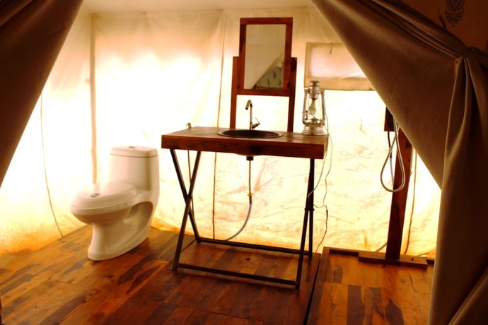 Imagen de la habitación del Hotel Kumbh Camp India. Foto 12