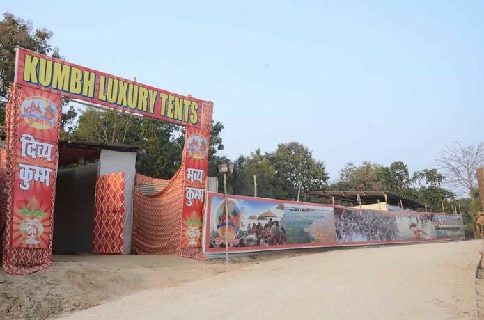 Imagen general del Hotel Kumbh Luxury Tents. Foto 6