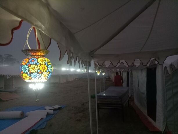 Imagen general del Hotel Kumbh Mela Cottage Accomodation. Foto 4
