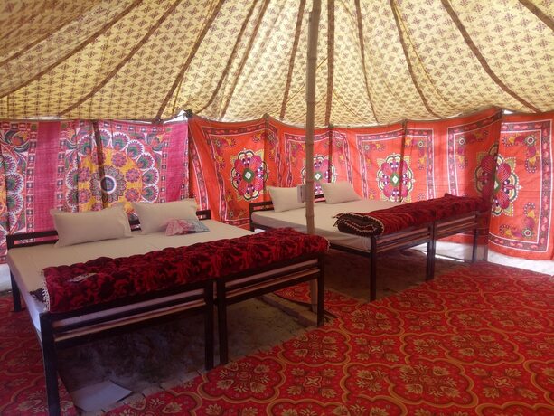 Imagen de la habitación del Hotel Kumbh Mela Cottage Accomodation. Foto 19