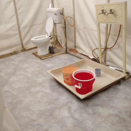 Imagen de la habitación del Hotel Kumbh Mela Vedic Tents. Foto 15