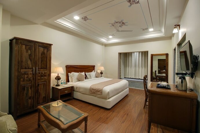 Imagen de la habitación del Hotel Kumbhalgarh Fort Resort. Foto 19