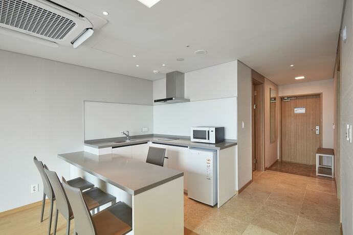 Imagen de la habitación del Hotel Kumho Jeju Resort. Foto 18