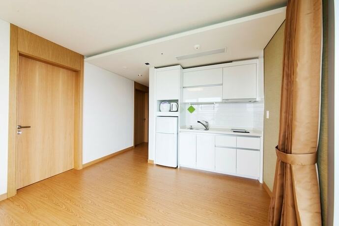 Imagen de la habitación del Hotel Kumho Jeju Resort. Foto 28