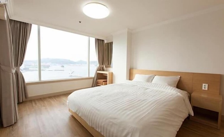 Imagen general del Hotel Kumho Tongyeong Marina Resort. Foto 14