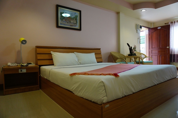Imagen de la habitación del Hotel Kumkaew Tawon Palace. Foto 6