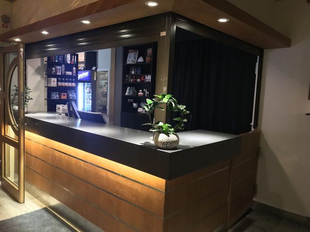 Imagen de los interiores del Hotel Kumla. Foto 20