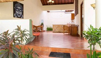 Imagen de la piscina del Hotel Kumpul Kumpul Villa Ii Legian. Foto 5