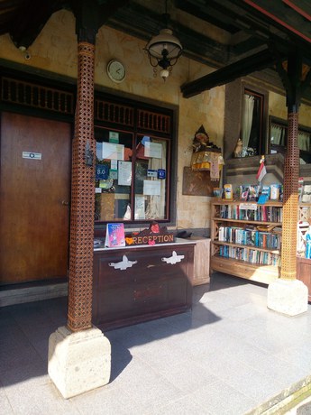 Imagen de los interiores del Hotel Kun - Kun Guest House Ubud. Foto 14