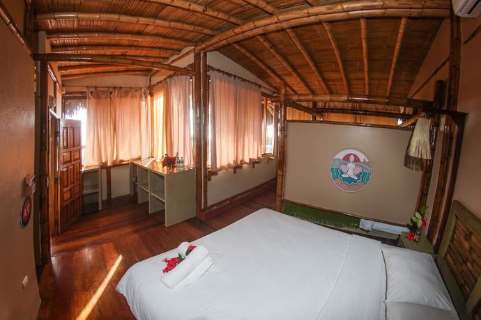 Imagen de la habitación del Hotel Kundalini. Foto 10
