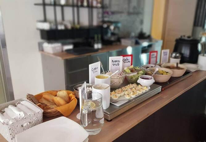 Imagen general del Hotel Kungskvarnen Borgvik. Foto 7